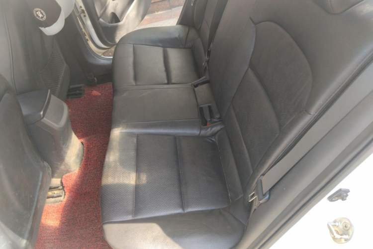 Used Hyundai Elantra (6th Generation / Lingdong) 2016 1.6L Automatic ZhiXuan – Elite Version Left Rear Seat