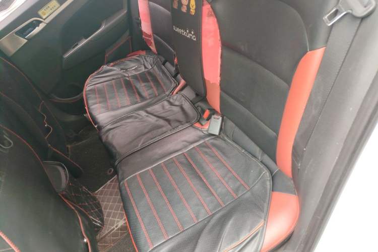 Used Hyundai Elantra (6th Generation / Lingdong) 2016 1.6L Automatic ZhiXuan – Elite Version Left Rear Seat