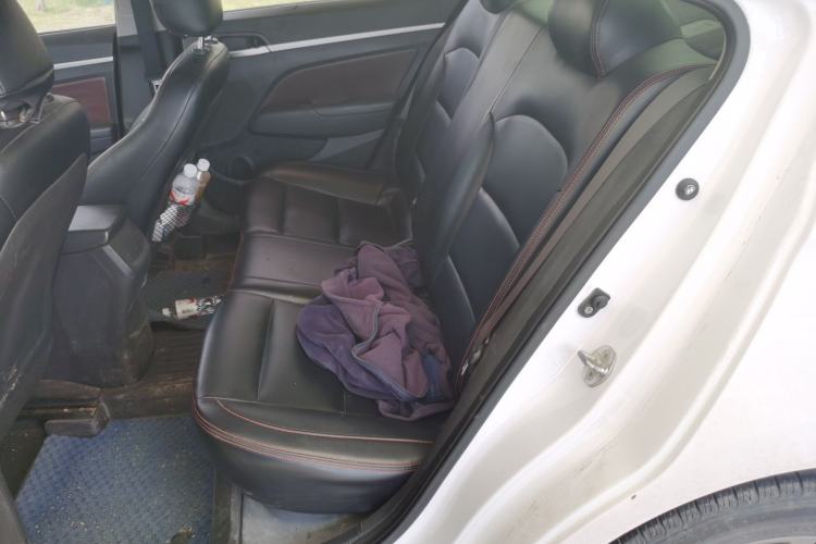 Used Hyundai Elantra (6th Generation / Lingdong) 2016 1.6L Manual ZhiXuan · Dynamic Model Left Rear Seat