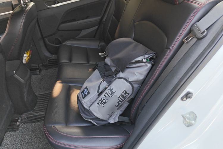 Used Hyundai Elantra (6th Generation / Lingdong) 2016 1.6L Automatic ZhiXuan – Elite Version Left Rear Seat