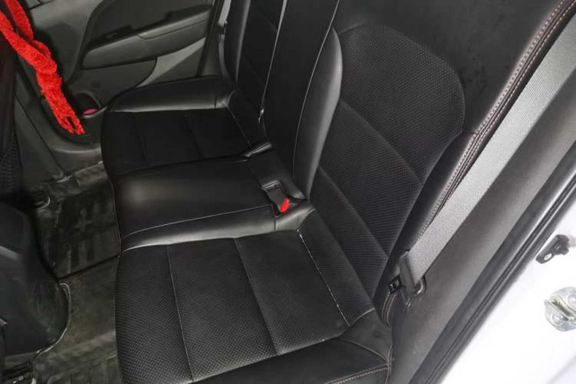 Used Hyundai Elantra (6th Generation / Lingdong) 2016 1.6L Automatic ZhiXuan – Elite Version Left Rear Seat