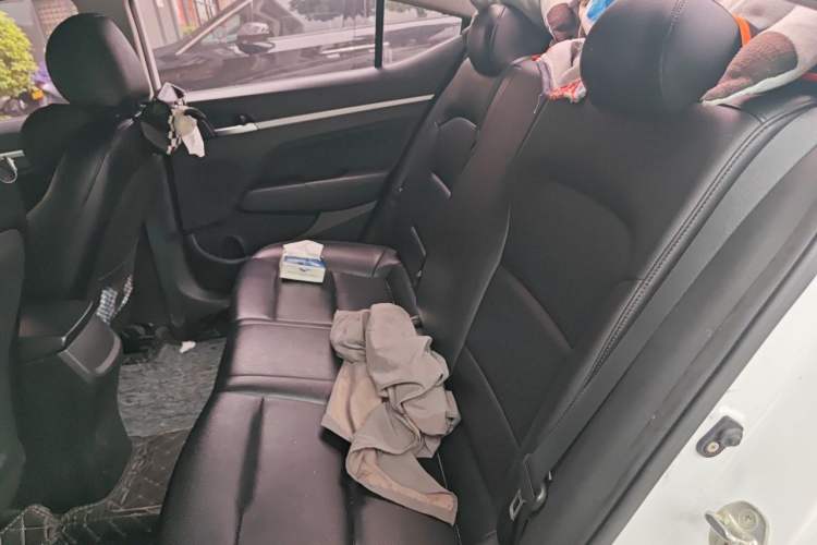 Used Hyundai Elantra (6th Generation / Lingdong) 2016 1.6L Automatic ZhiXuan – Elite Version Left Rear Seat