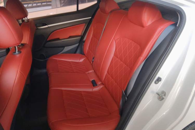 Used Hyundai Elantra (6th Generation / Lingdong) 2016 1.6L Automatic ZhiXuan – Elite Version Left Rear Seat