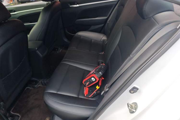 Used Hyundai Elantra (6th Generation / Lingdong) 2016 1.6L Automatic ZhiXuan – Elite Version Left Rear Seat
