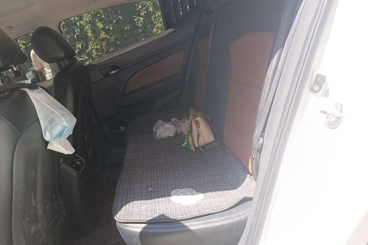 Used Hyundai Elantra (6th Generation / Lingdong) 2016 1.4T Dual-Clutch Xuan Dong · Dynamic Version Left Rear Seat