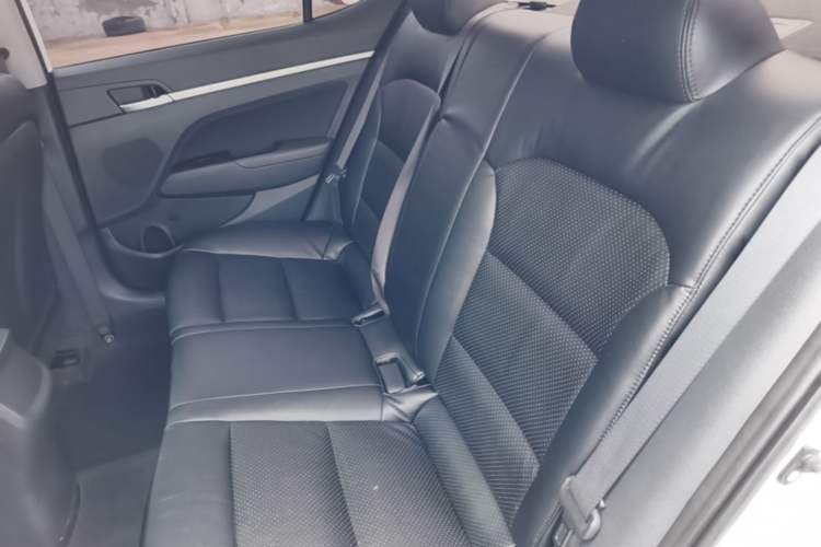 Used Hyundai Elantra (6th Generation / Lingdong) 2016 1.6L Automatic ZhiXuan – Elite Version Left Rear Seat