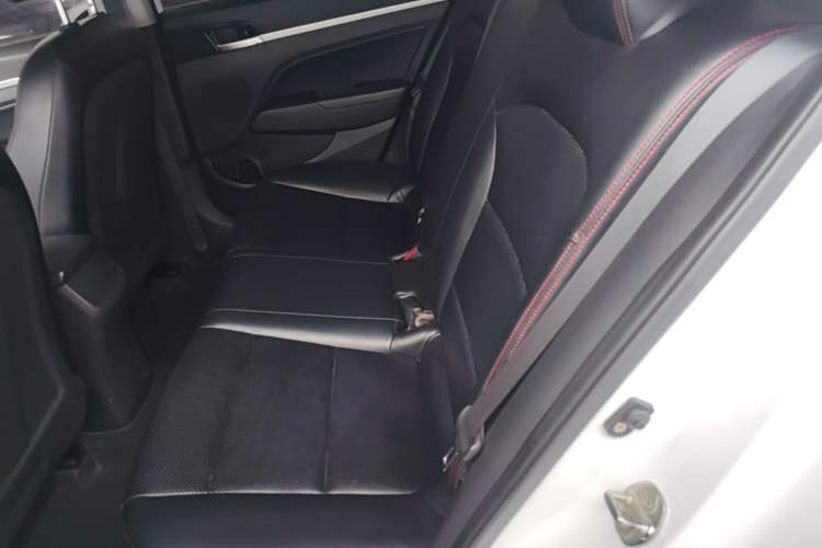 Used Hyundai Elantra (6th Generation / Lingdong) 2016 1.6L Automatic ZhiXuan – Elite Version Left Rear Seat