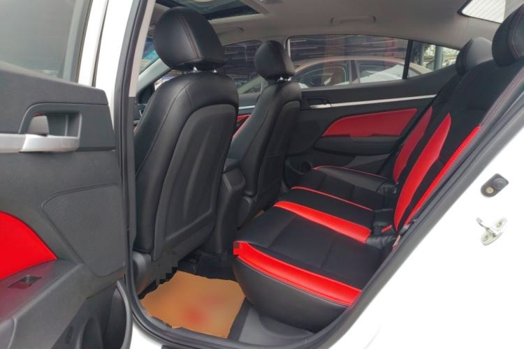 Used Hyundai Elantra (6th Generation / Lingdong) 2016 1.6L Automatic ZhiXuan – Elite Version Left Rear Seat