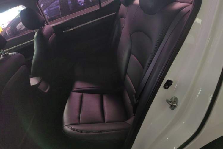 Used Hyundai Elantra (6th Generation / Lingdong) 2016 1.6L Automatic ZhiXuan – Elite Version Left Rear Seat