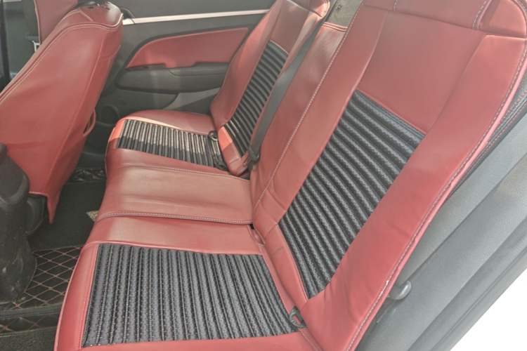 Used Hyundai Elantra (6th Generation / Lingdong) 2016 1.6L Automatic ZhiXuan – Elite Version Left Rear Seat