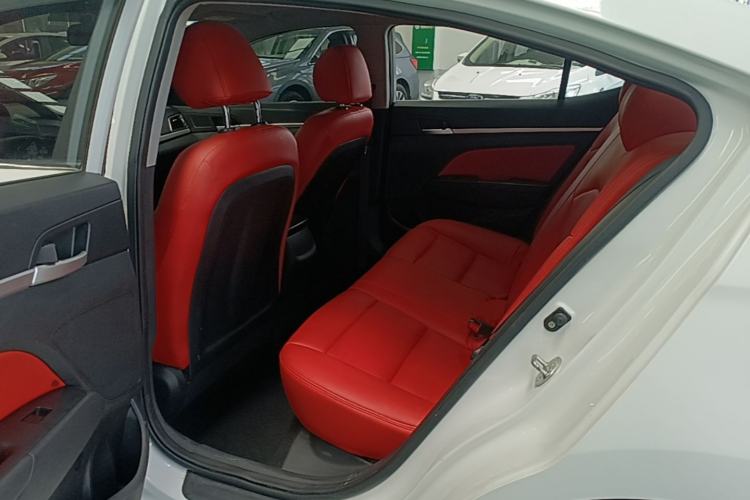 Used Hyundai Elantra (6th Generation / Lingdong) 2016 1.6L Automatic ZhiXuan – Elite Version Left Rear Seat