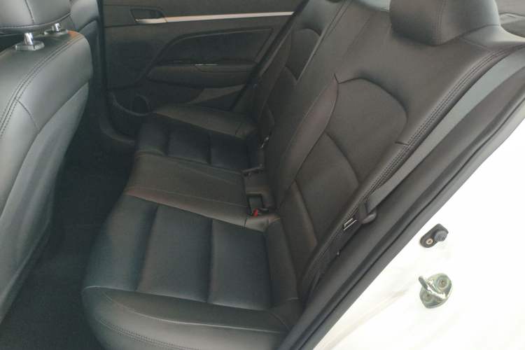 Used Hyundai Elantra (6th Generation / Lingdong) 2016 1.6L Automatic ZhiXuan – Elite Version Left Rear Seat