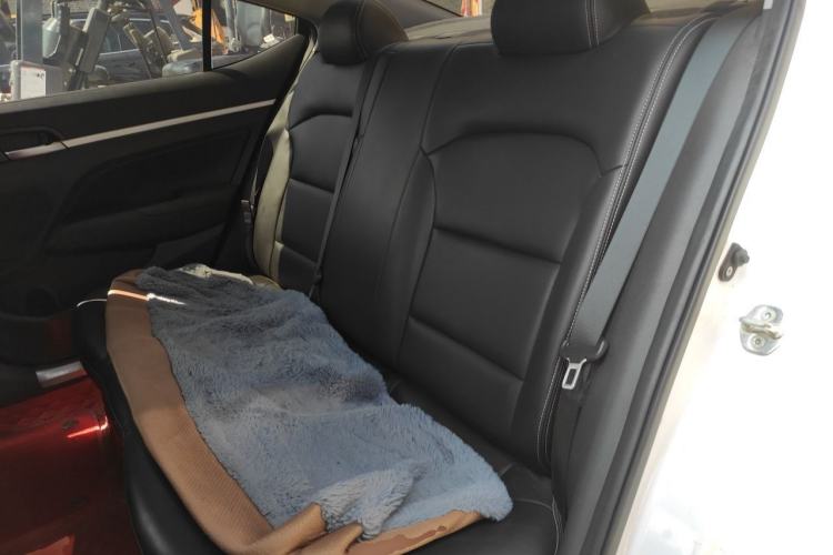 Used Hyundai Elantra (6th Generation / Lingdong) 2016 1.6L Manual ZhiXuan·Youth Edition Left Rear Seat
