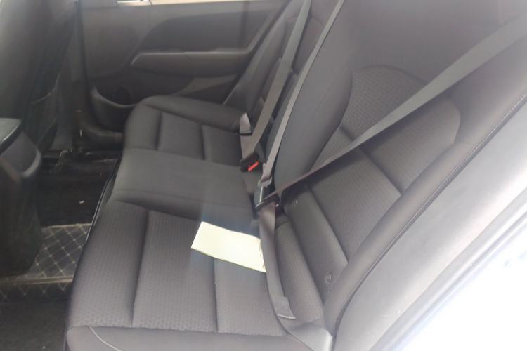 Used Hyundai Elantra (6th Generation / Lingdong) 2016 1.6L Automatic ZhiXuan – Elite Version Left Rear Seat