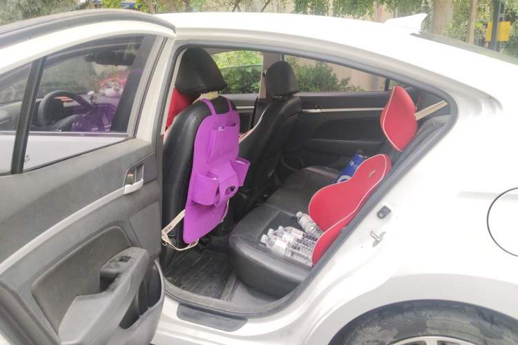 Used Hyundai Elantra (6th Generation / Lingdong) 2016 1.6L Automatic ZhiXuan – Elite Version Left Rear Seat