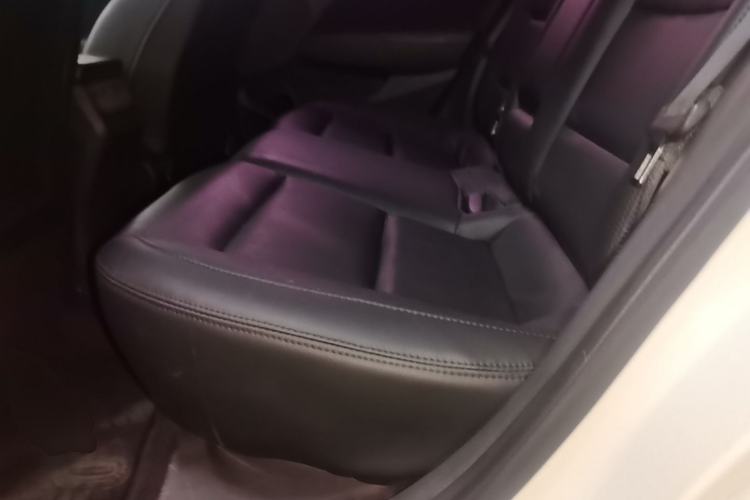 Used Hyundai Elantra (6th Generation / Lingdong) 2016 1.4T Dual-Clutch Xuan Dong · Dynamic Version Left Rear Seat