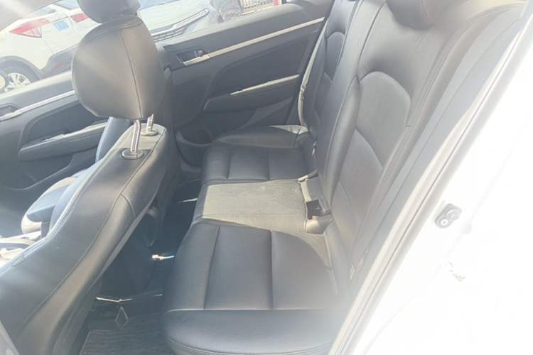 Used Hyundai Elantra (6th Generation / Lingdong) 2016 1.6L Automatic ZhiXuan – Elite Version Left Rear Seat