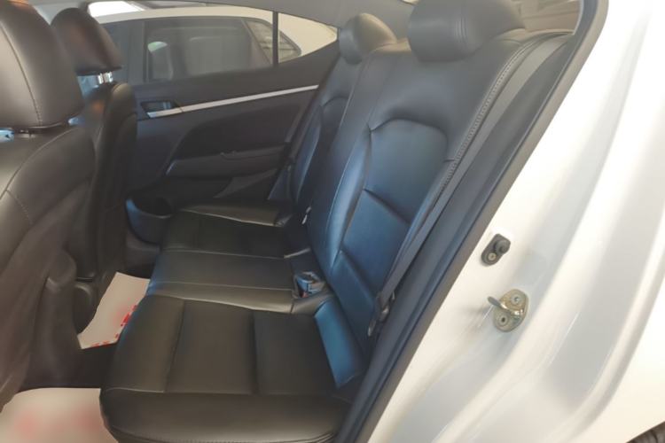 Used Hyundai Elantra (6th Generation / Lingdong) 2016 1.6L Automatic ZhiXuan – Elite Version Left Rear Seat