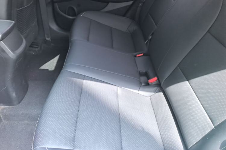 Used Hyundai Elantra (6th Generation / Lingdong) 2016 1.6L Manual ZhiXuan · Dynamic Model Left Rear Seat