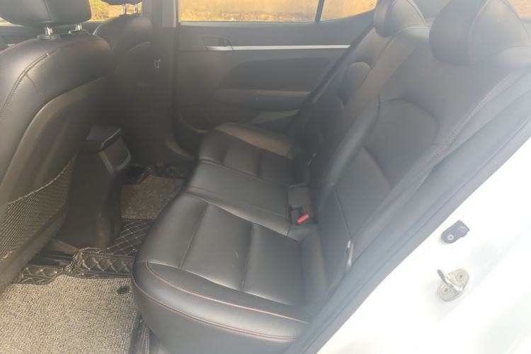 Used Hyundai Elantra (6th Generation / Lingdong) 2016 1.6L Automatic ZhiXuan – Elite Version Left Rear Seat