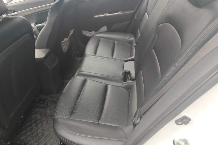 Used Hyundai Elantra (6th Generation / Lingdong) 2016 1.6L Automatic ZhiXuan – Elite Version Left Rear Seat