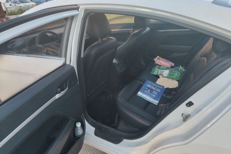 Used Hyundai Elantra (6th Generation / Lingdong) 2016 1.6L Automatic ZhiXuan – Elite Version Left Rear Seat