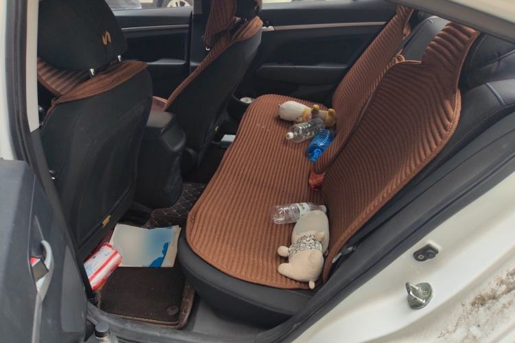 Used Hyundai Elantra (6th Generation / Lingdong) 2016 1.6L Manual ZhiXuan·Youth Edition Left Rear Seat
