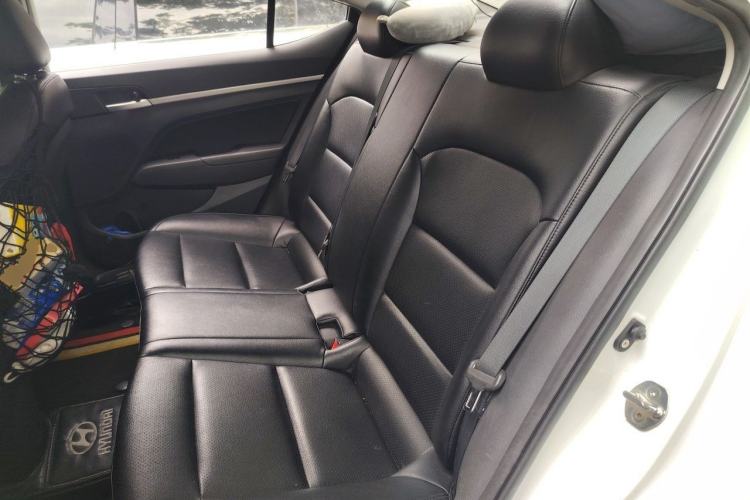 Used Hyundai Elantra (6th Generation / Lingdong) 2016 1.6L Automatic ZhiXuan – Elite Version Left Rear Seat