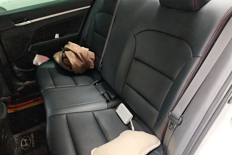 Used Hyundai Elantra (6th Generation / Lingdong) 2016 1.6L Automatic ZhiXuan – Elite Version Left Rear Seat