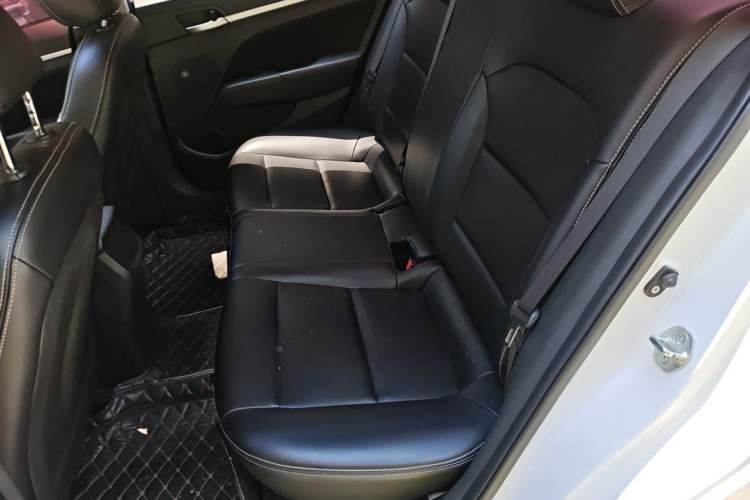 Used Hyundai Elantra (6th Generation / Lingdong) 2016 1.6L Automatic ZhiXuan – Elite Version Left Rear Seat