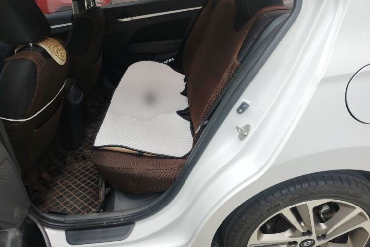 Used Hyundai Elantra (6th Generation / Lingdong) 2016 1.6L Automatic ZhiXuan – Elite Version Left Rear Seat