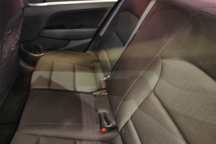 Used Hyundai Elantra (6th Generation / Lingdong) 2016 1.6L Automatic ZhiXuan – Elite Version Left Rear Seat