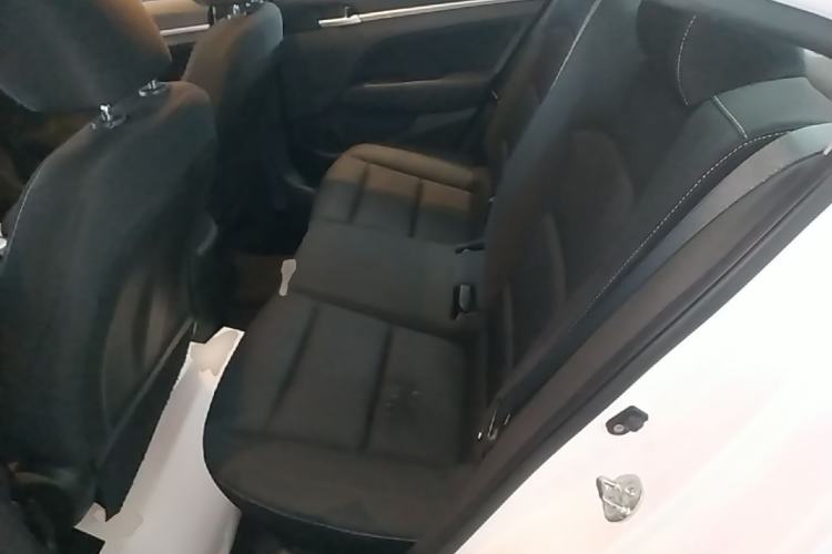 Used Hyundai Elantra (6th Generation / Lingdong) 2016 1.6L Automatic ZhiXuan – Elite Version Left Rear Seat
