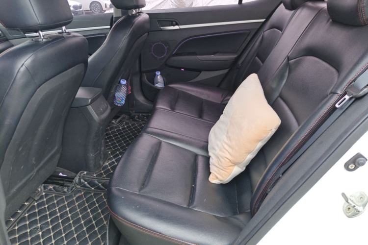 Used Hyundai Elantra (6th Generation / Lingdong) 2016 1.6L Automatic ZhiXuan – Elite Version Left Rear Seat