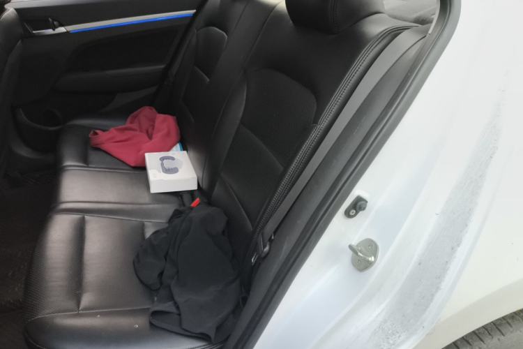 Used Hyundai Elantra (6th Generation / Lingdong) 2016 1.6L Automatic ZhiXuan – Elite Version Left Rear Seat