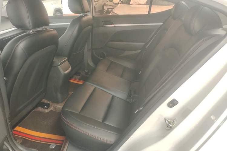 Used Hyundai Elantra (6th Generation / Lingdong) 2016 1.6L Automatic ZhiXuan – Elite Version Left Rear Seat
