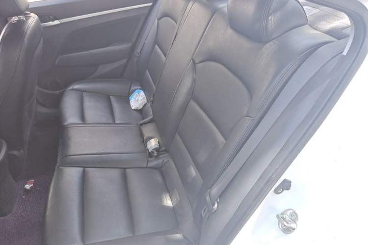 Used Hyundai Elantra (6th Generation / Lingdong) 2016 1.6L Automatic ZhiXuan – Elite Version Left Rear Seat