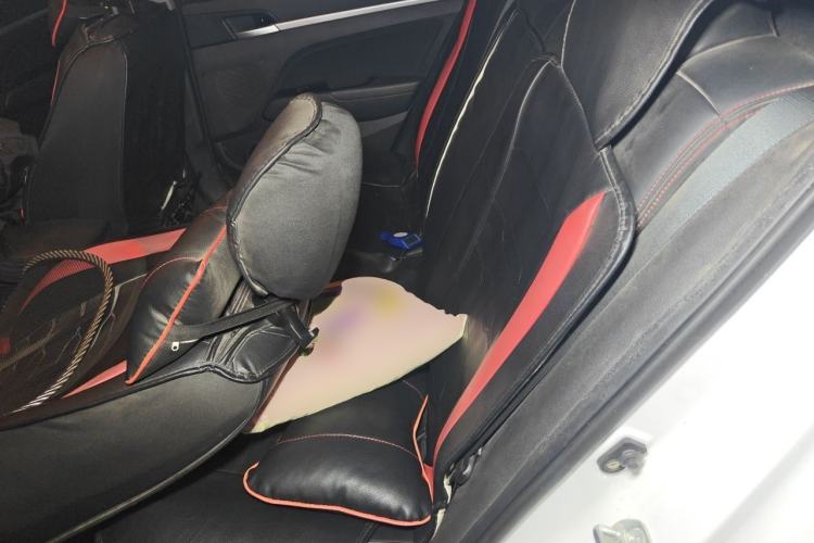 Used Hyundai Elantra (6th Generation / Lingdong) 2016 1.6L Automatic ZhiXuan – Elite Version Left Rear Seat