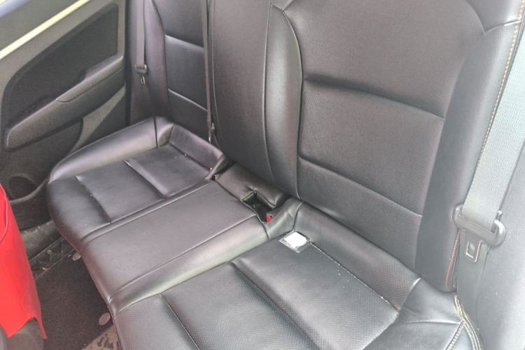 Used Hyundai Elantra (6th Generation / Lingdong) 2016 1.6L Automatic ZhiXuan – Elite Version Left Rear Seat