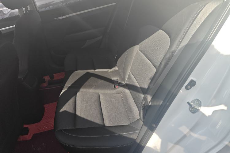 Used Hyundai Elantra (6th Generation / Lingdong) 2016 1.6L Manual ZhiXuan·Youth Edition Left Rear Seat