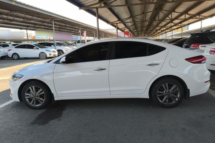 Used Hyundai Elantra (6th Generation / Lingdong) 2016 1.6L Manual ZhiXuan·Youth Edition Left Side