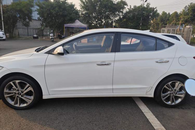 Used Hyundai Elantra (6th Generation / Lingdong) 2016 1.6L Automatic ZhiXuan – Elite Version Left Side