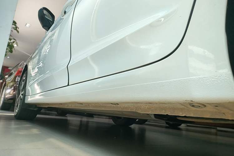 Used Hyundai Elantra (6th Generation / Lingdong) 2016 1.6L Manual ZhiXuan · Dynamic Model Left Side Sill