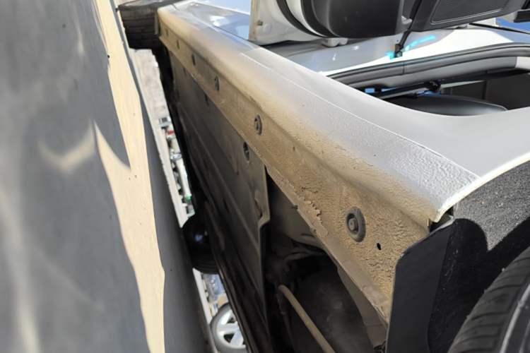 Used Hyundai Elantra (6th Generation / Lingdong) 2016 1.6L Automatic ZhiXuan – Elite Version Left Side Sill