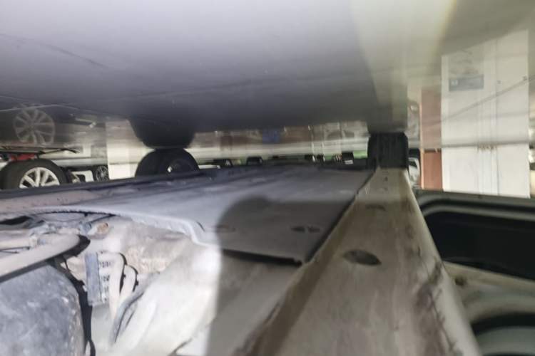 Used Hyundai Elantra (6th Generation / Lingdong) 2016 1.6L Automatic ZhiXuan – Elite Version Left Side Sill