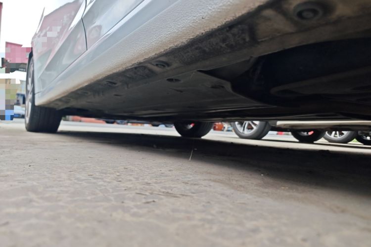 Used Hyundai Elantra (6th Generation / Lingdong) 2016 1.6L Automatic ZhiXuan – Elite Version Left Side Sill