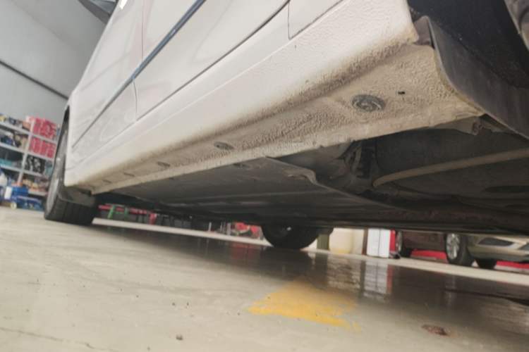 Used Hyundai Elantra (6th Generation / Lingdong) 2016 1.6L Automatic ZhiXuan – Elite Version Left Side Sill
