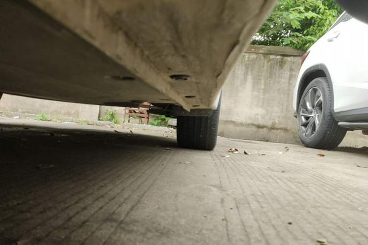 Used Hyundai Elantra (6th Generation / Lingdong) 2016 1.6L Automatic ZhiXuan – Elite Version Left Side Sill