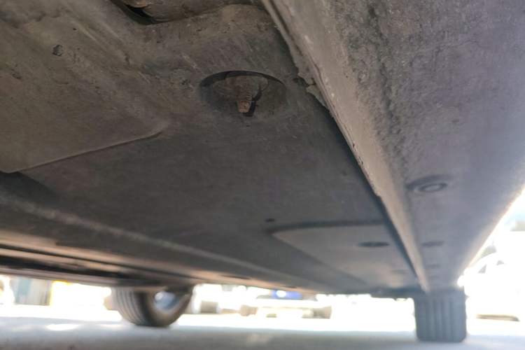 Used Hyundai Elantra (6th Generation / Lingdong) 2016 1.6L Automatic ZhiXuan – Elite Version Left Side Sill