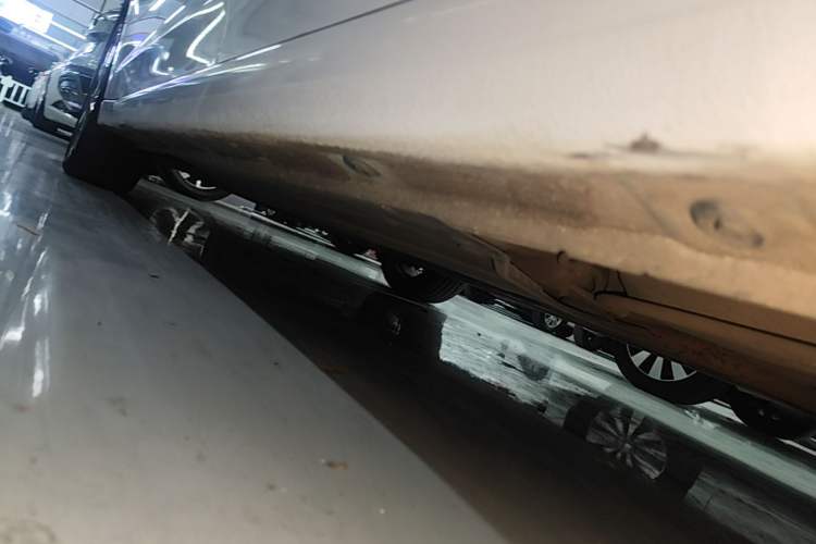 Used Hyundai Elantra (6th Generation / Lingdong) 2016 1.6L Automatic ZhiXuan – Elite Version Left Side Sill